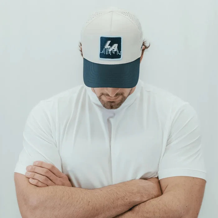 Person wearing the Avenue of the Stars - Los Angeles Structured VP Hat
