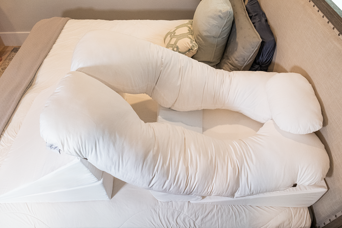 The BBL Pillow Add On Set pairs with the Sleep Again Pillow System to make the ultimate BBL Pillow for both sleep and recovery.