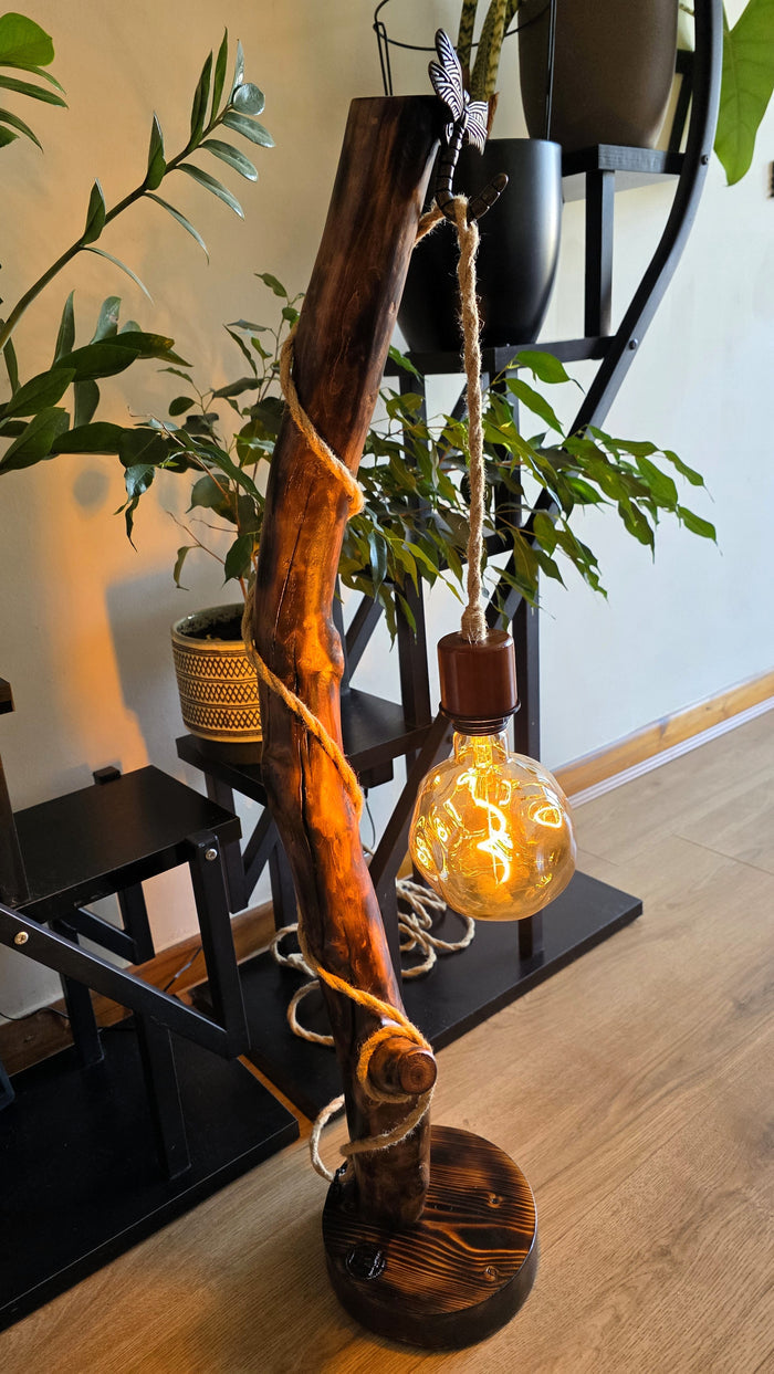 Dragonfly Glow – One-of-a-Kind Rustic Floor Lamp ✨