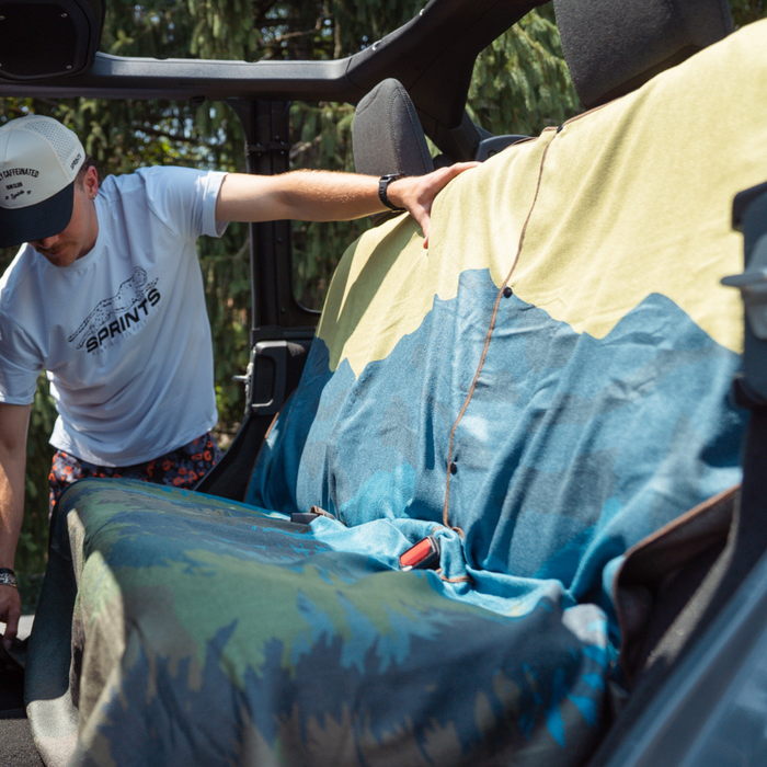 Grizzly Guide Bench Seat Cover Towel