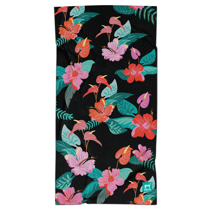 Close-up of the Moonrise in Maui Car Seat Cover Towel