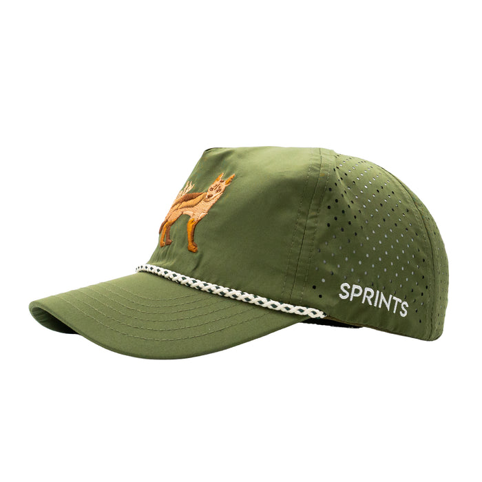 Runner wearing the Howler EZ Rope Snapback Hat