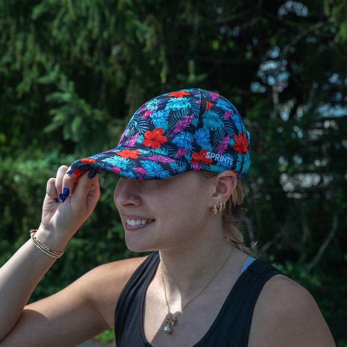 Person wearing the Tropic Touchdown OG hat