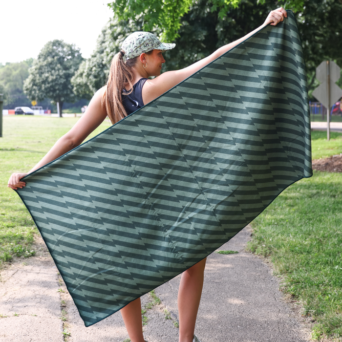 Velocity Blitz Green Car Seat Cover Towel w/ Snaps
