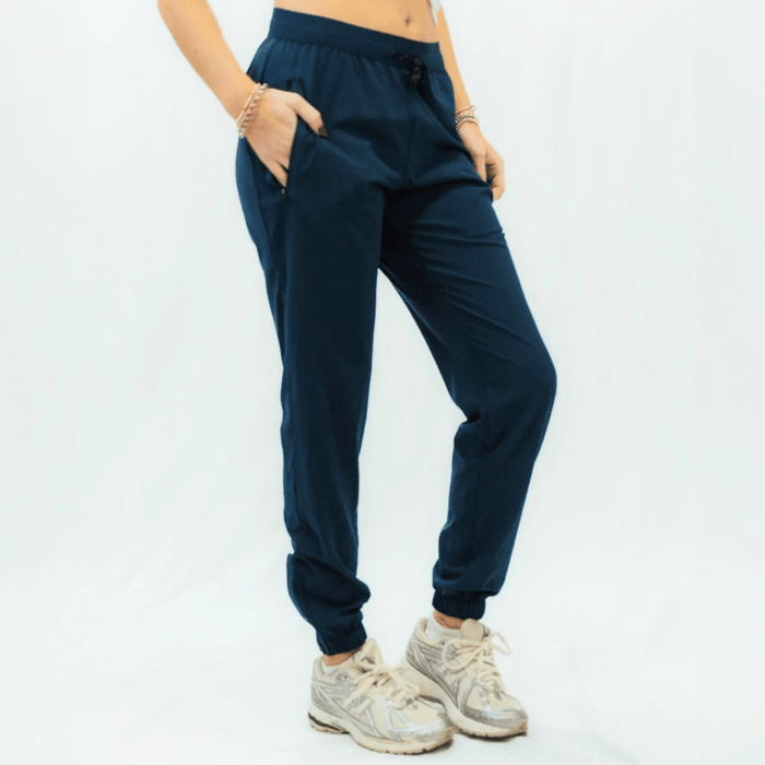 Womens Echelon Jogger in Stealth Navy - product photo