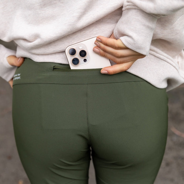 Womens Echelon Jogger - Stealth Olive